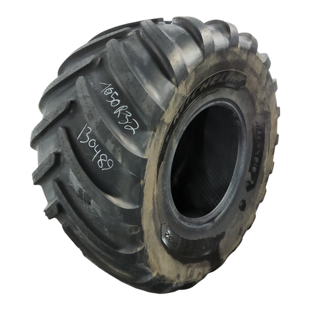 USED 1050/50R32 Michelin MegaXBib 2 (M28) R-1W 172B/178A8 99% for