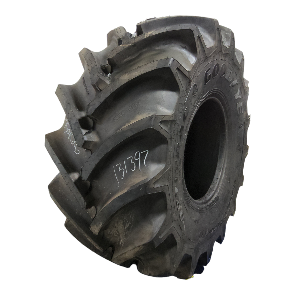 USED 750/65R26 Goodyear Farm Optitrac H+ CFO R-1W 177D 99% for