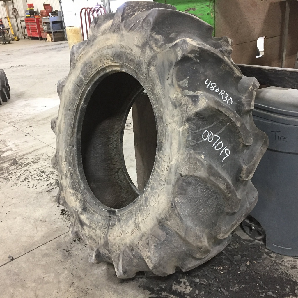 480/85R30 Goodyear Farm Special Sure Grip Radial TD8 R-2 144 B 60%