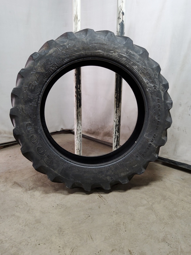 480/80R50 Goodyear Farm DT800 Super Traction R-1W 159 B 50%