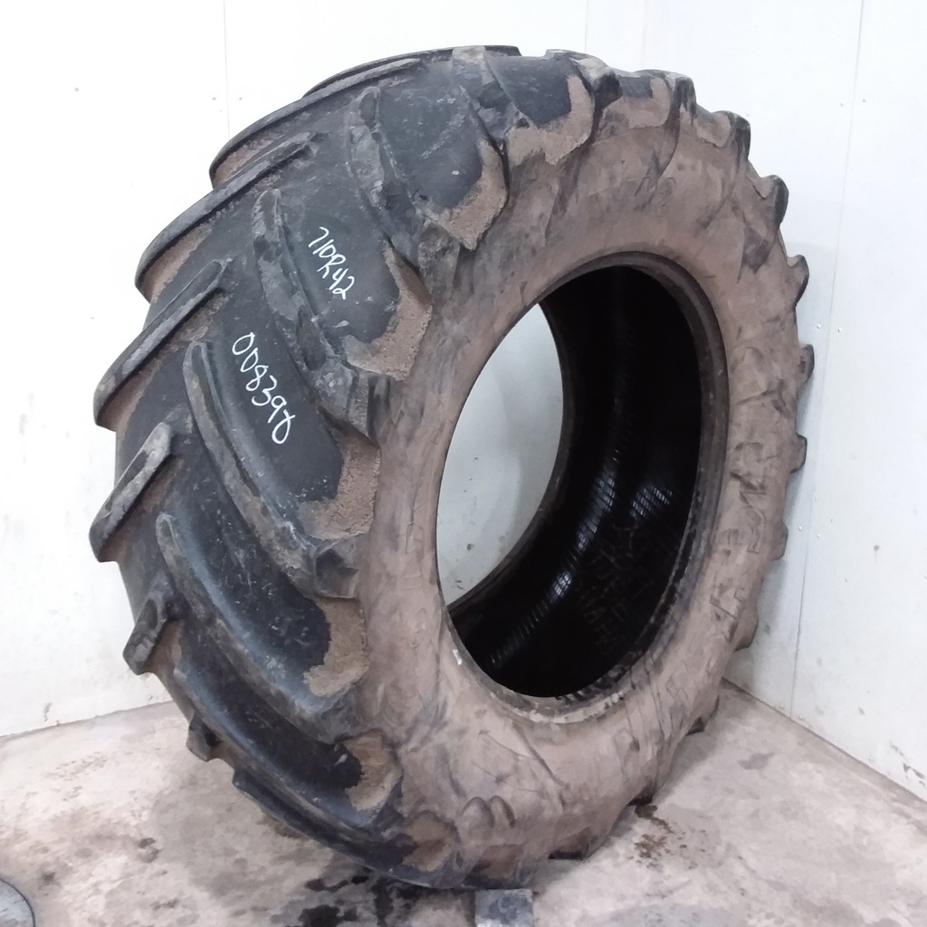 710/70R42 Michelin XM28 R-1W 173 B