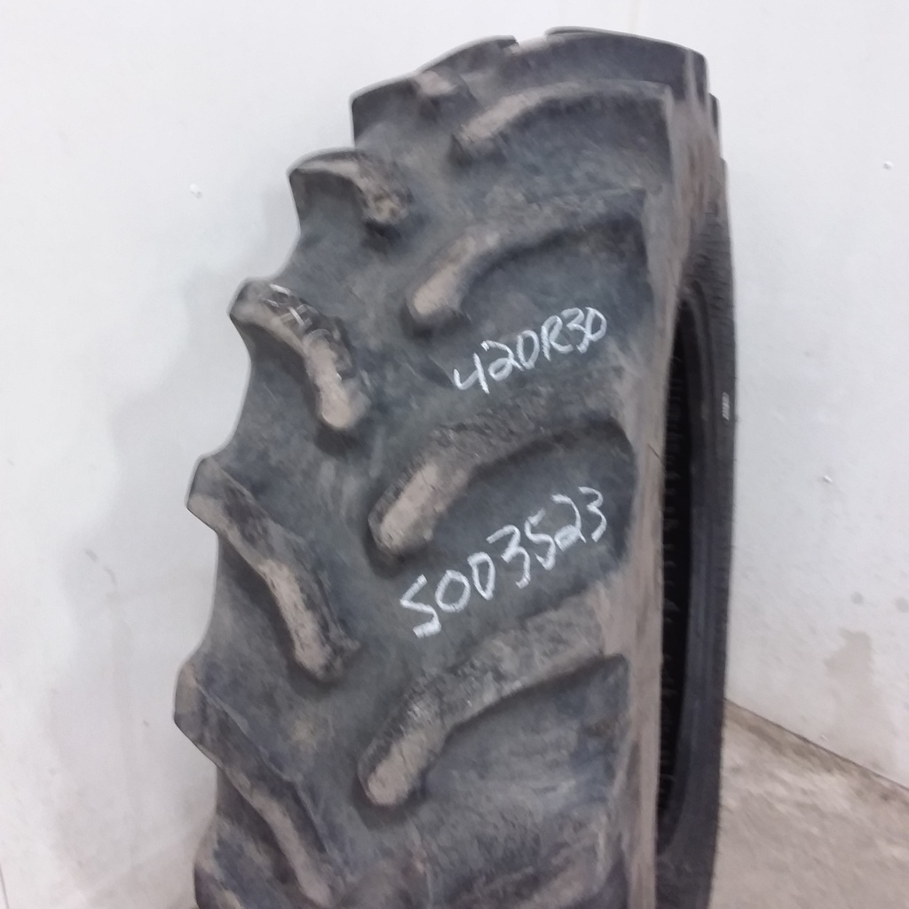 420/90R30 Goodyear Farm UltraTorque Radial R-1 142 B 60%