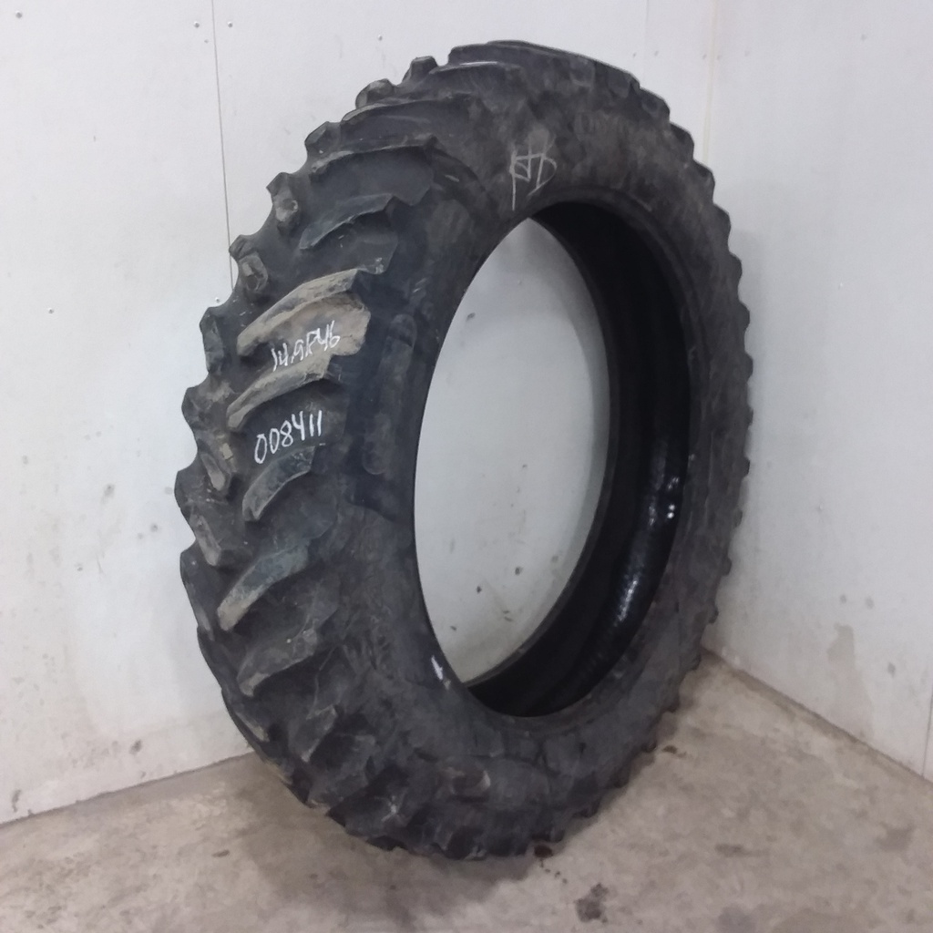 14.9/R46 Goodyear Farm Dyna Torque Radial R-1 142 A8 60%