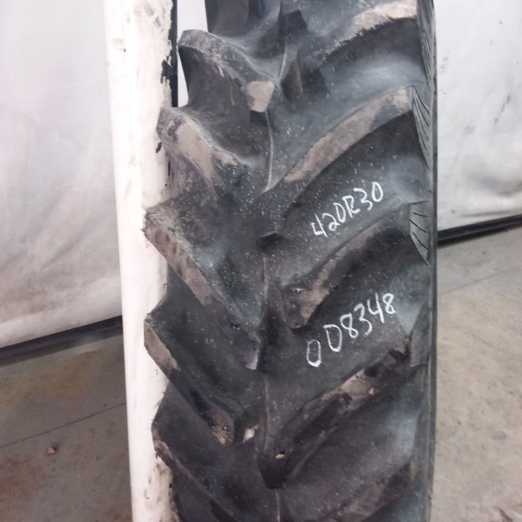 420/90R30 Titan Farm Hi Traction Lug Radial R-1 142 B 95%