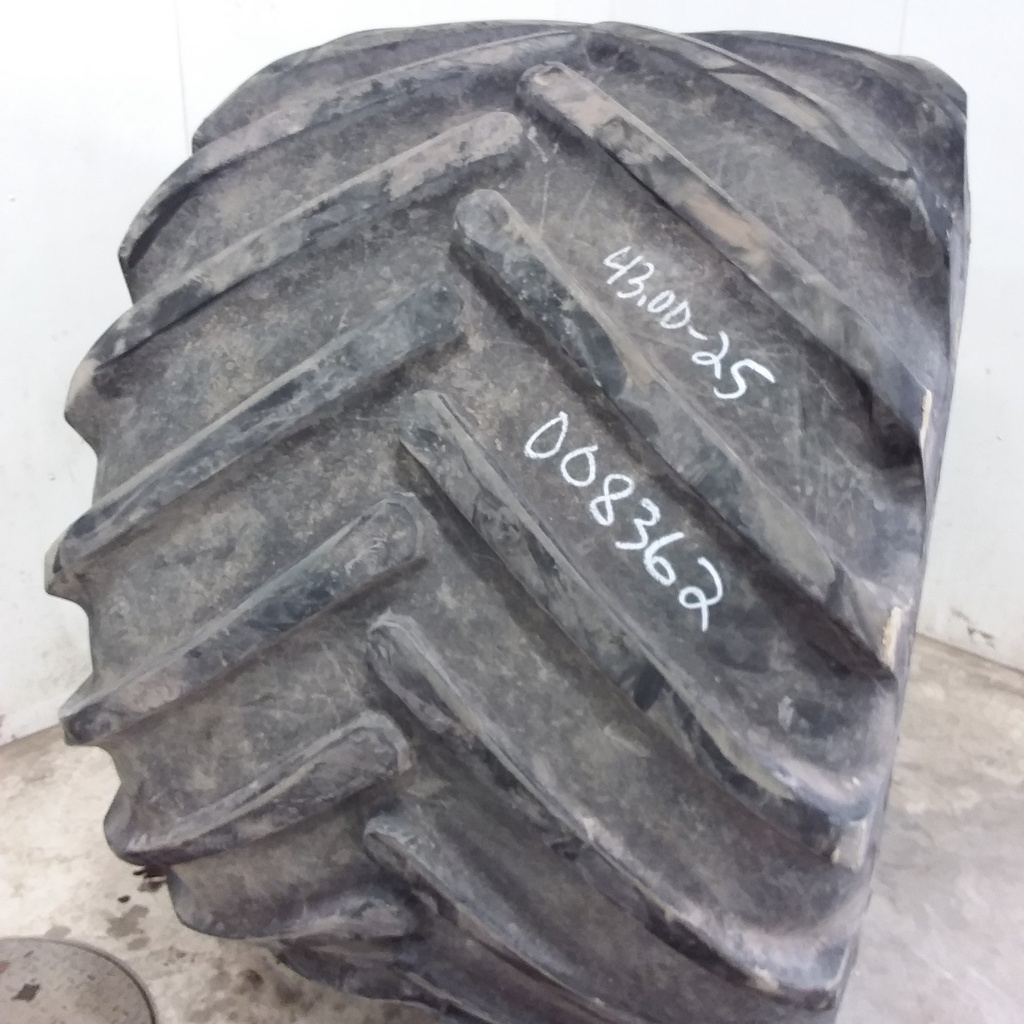 66/43.00-25 Goodyear Farm Super Terra Grip HF-2 160 B, L (20 Ply) 55%