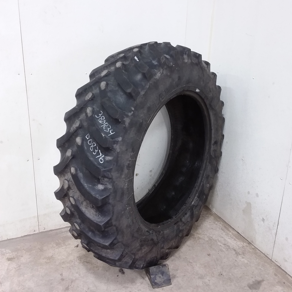 380/85R34 Firestone Radial All Traction FWD R-1 137 B 50%