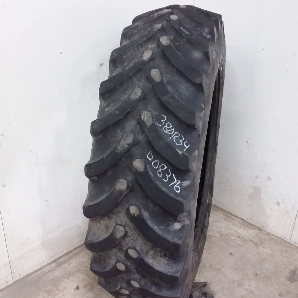 380/85R34 Firestone Radial All Traction FWD R-1 137 B 50%