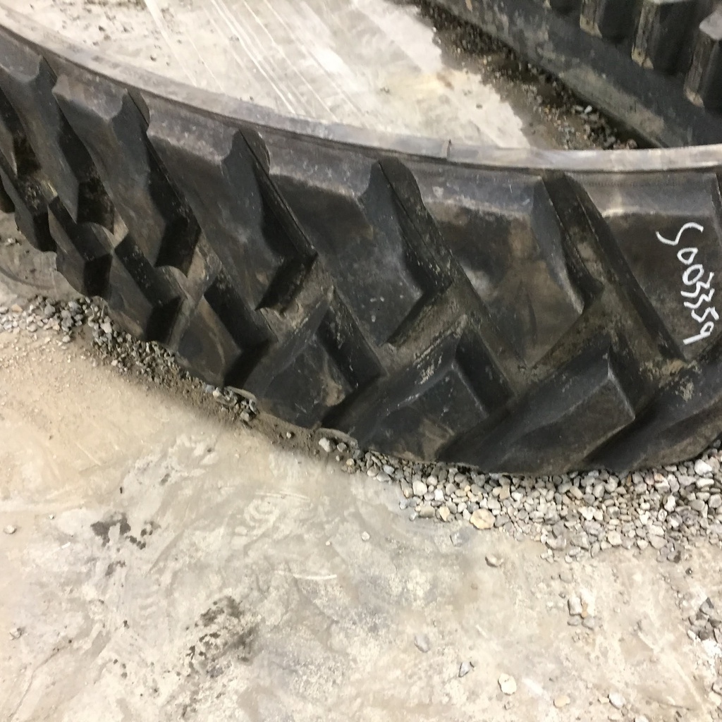 18" Camso 4500 General Ag Pull Behind Trailed Track 99%