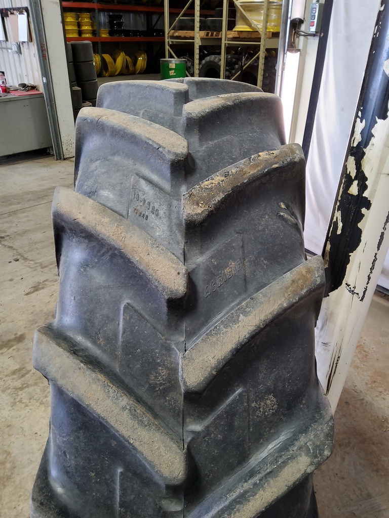 14.9/R28 Michelin AgriBib R-1W 125 B