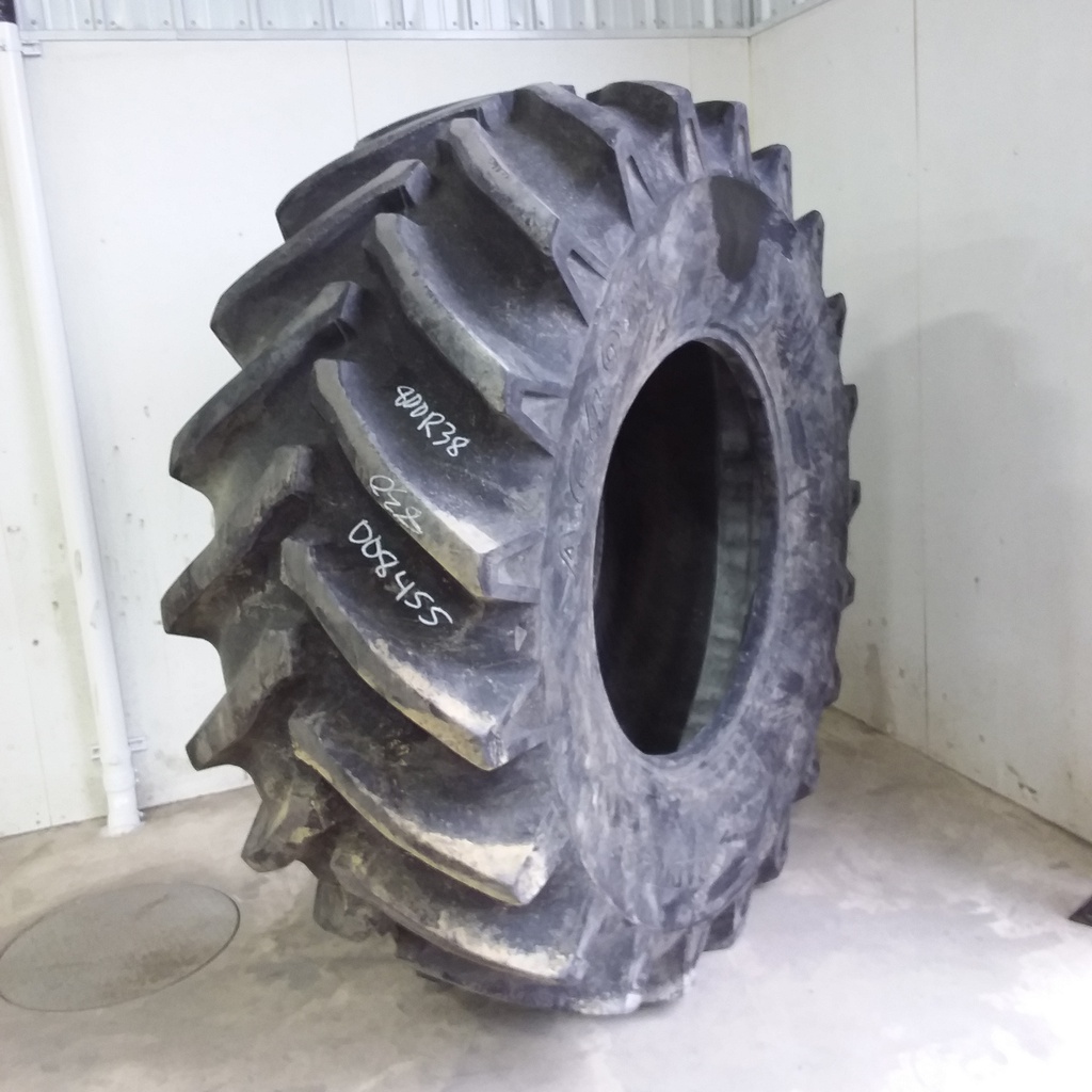 800/70R38 Titan Farm AG49M Radial R-1 173 A8 75%