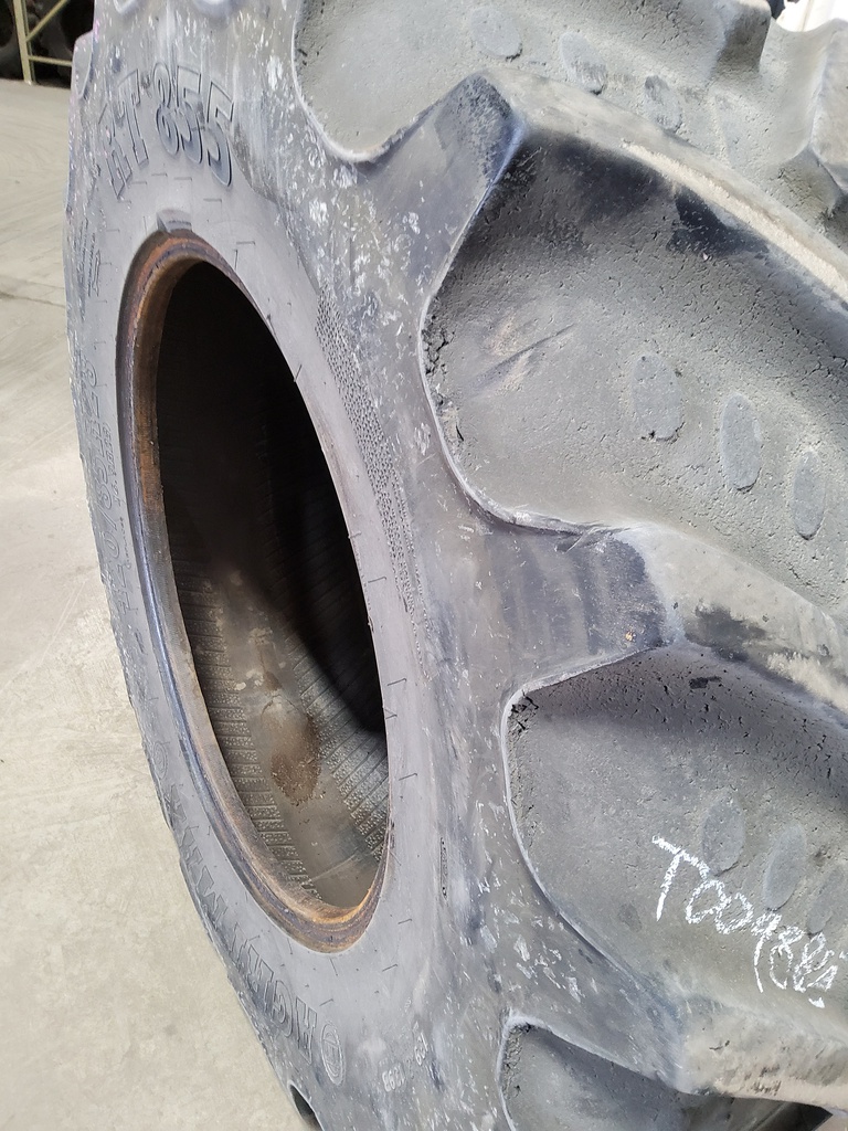 420/85R28 BKT Tires Agrimax RT 855 R-1W 139 A8 60%