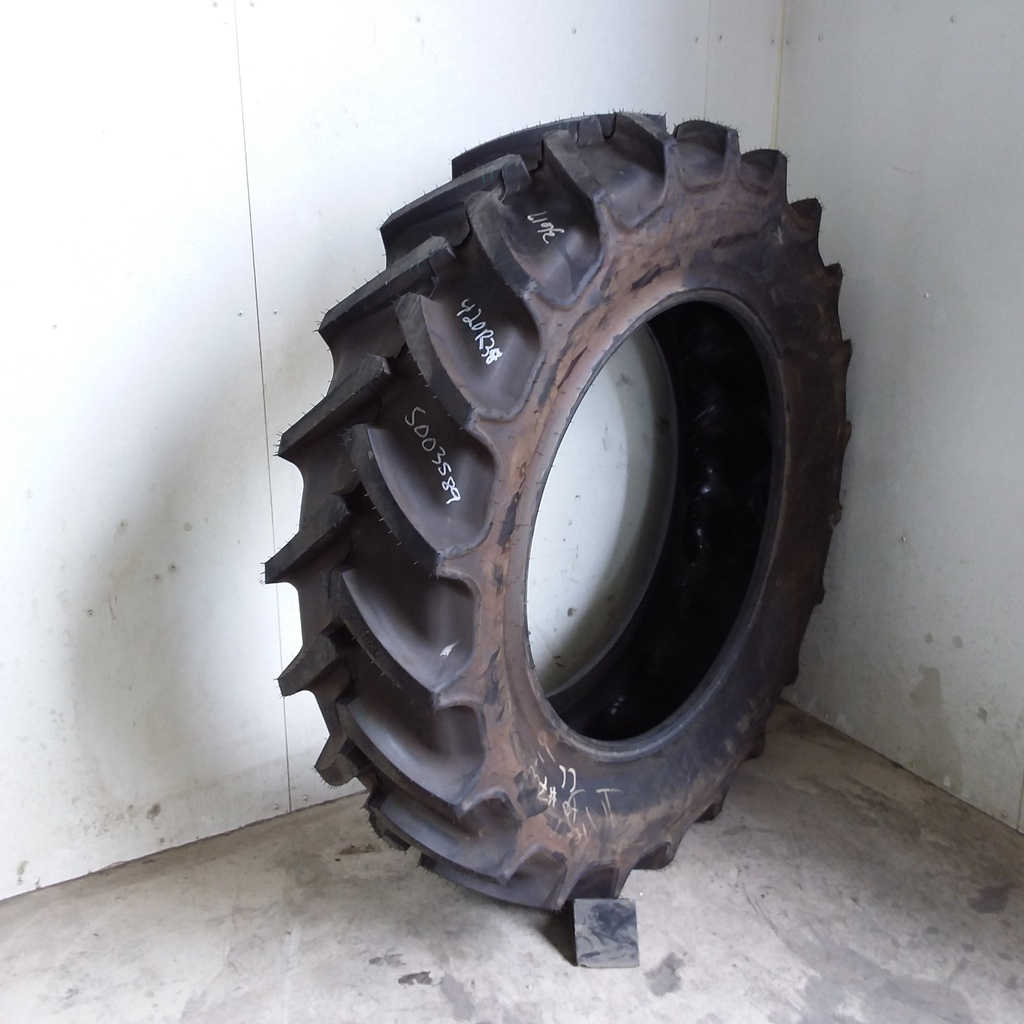 420/85R38 Mitas AC85 Radial R-1W 144 A8 99%