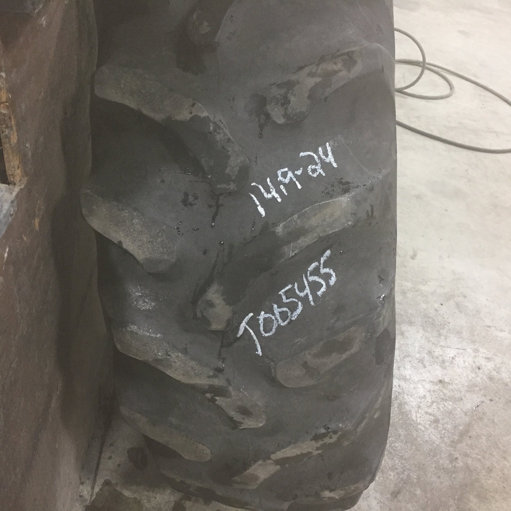 14.9/-24 Goodyear Farm Dyna Torque II R-1, C (6 Ply) 50%