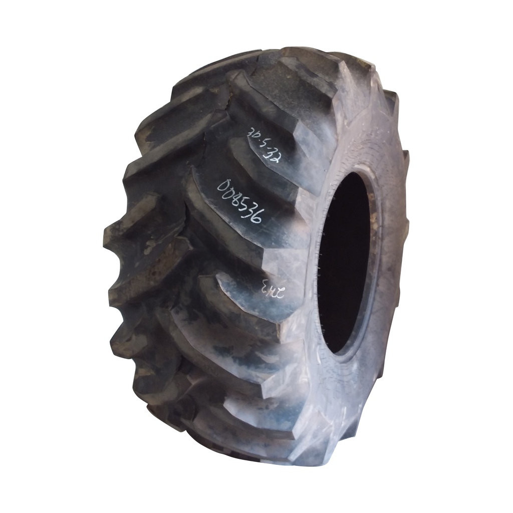 30.5/L-32 Goodyear Farm Dyna Torque II R-1, F (12 Ply) 99%