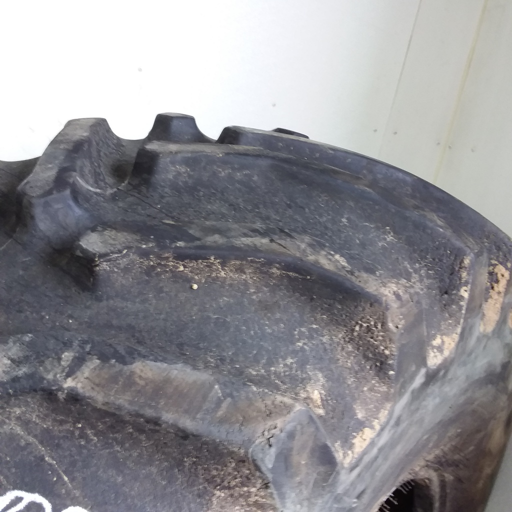 800/65R32 Goodyear Farm Dyna Torque Radial R-1 172 B 90%