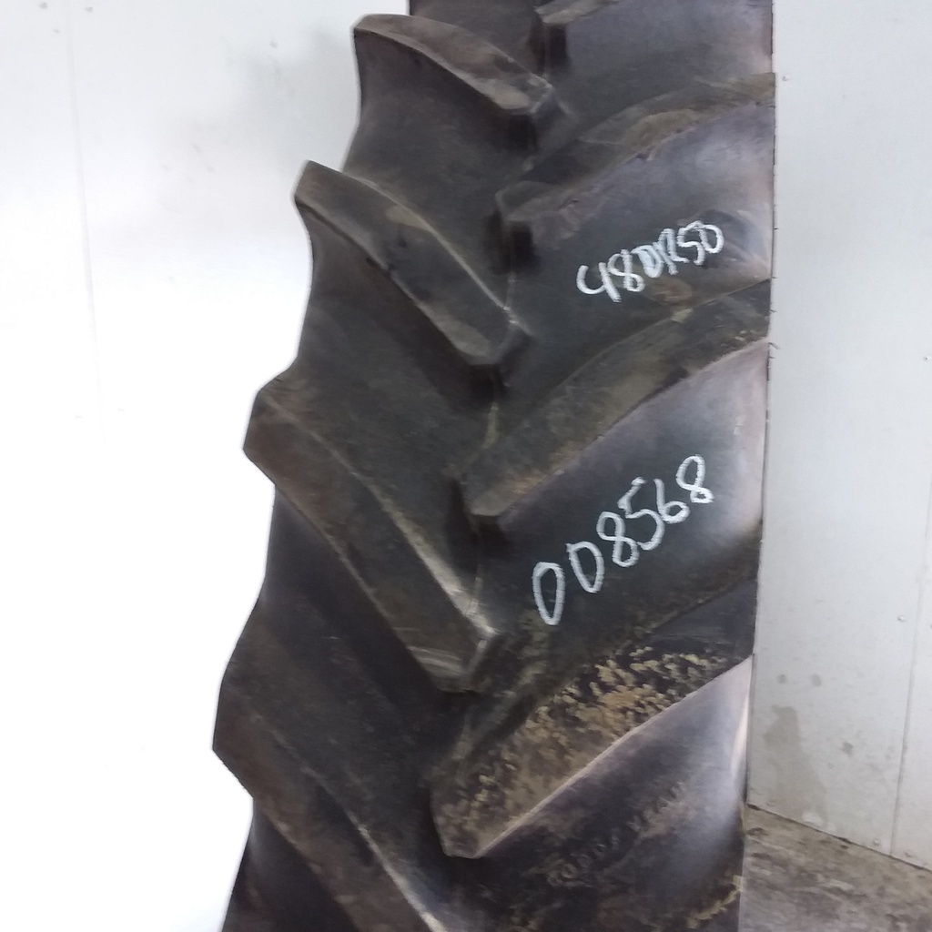 480/80R50 Goodyear Farm DT800 Super Traction R-1W 159 B 70%