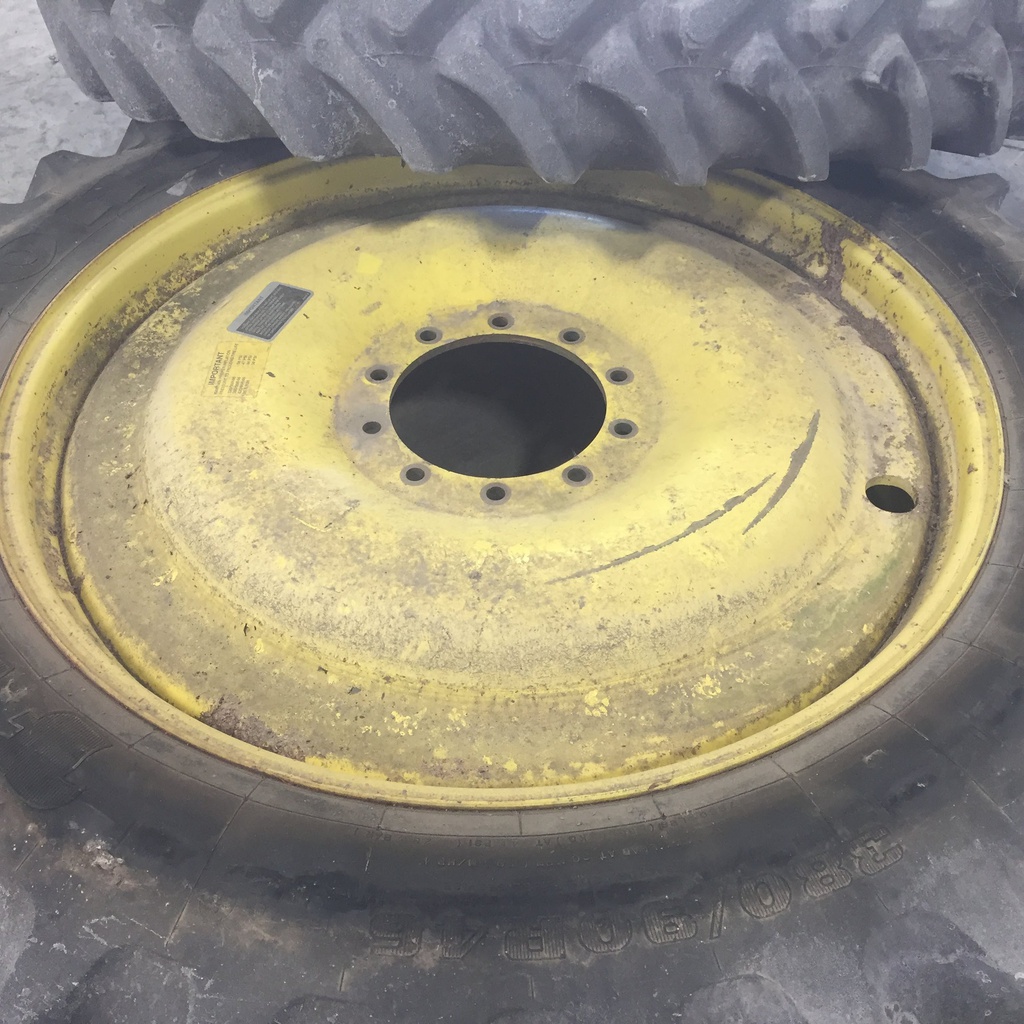 13"W x 46"D, John Deere Yellow 10-Hole Bubble Disc