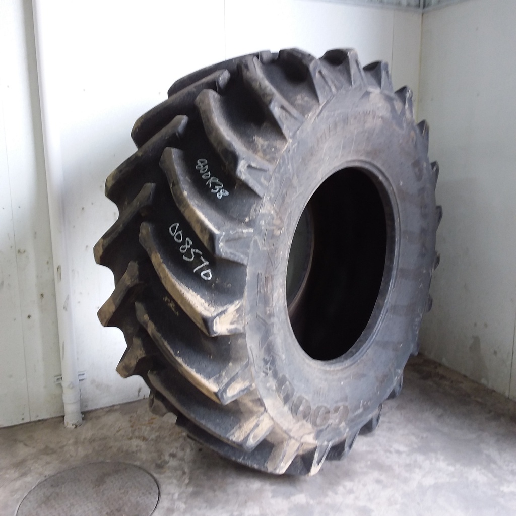 800/70R38 Goodyear Farm DT924 Radial R-1W 173 B 80%