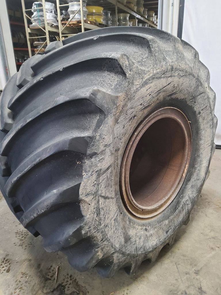 66/43.00-25 Goodyear Farm Super Terra Grip HF-2 155 B, D (8 Ply) 70%