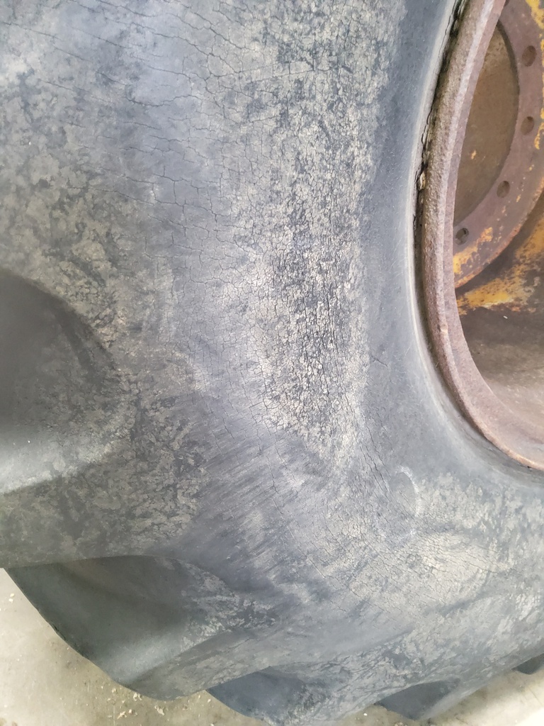 66/43.00-25 Goodyear Farm Super Terra Grip HF-2 155 B, D (8 Ply) 70%