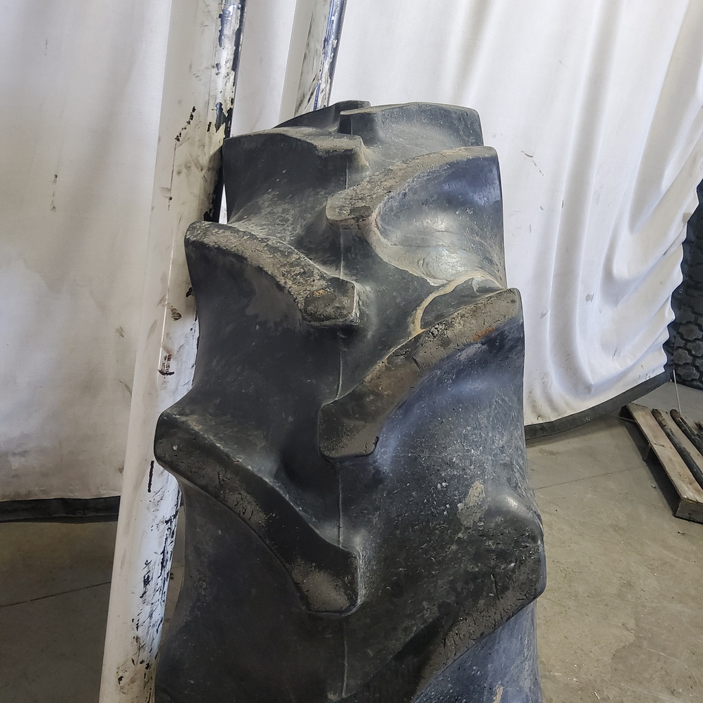 480/70R34 Goodyear Farm DT810 Super Traction R-1W 146 B 70%