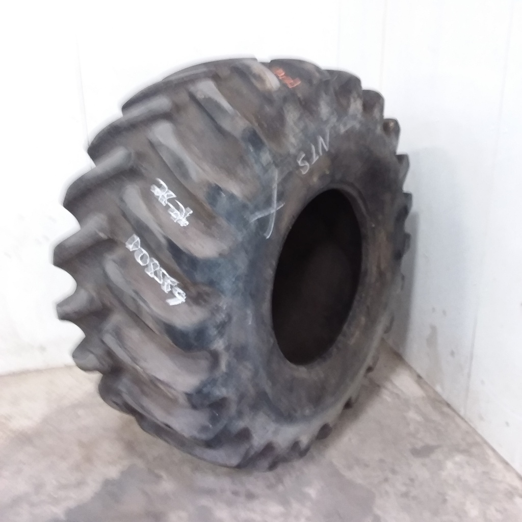 28/L-26 Firestone Super All Traction 23 R-1, F (12 Ply) 95%