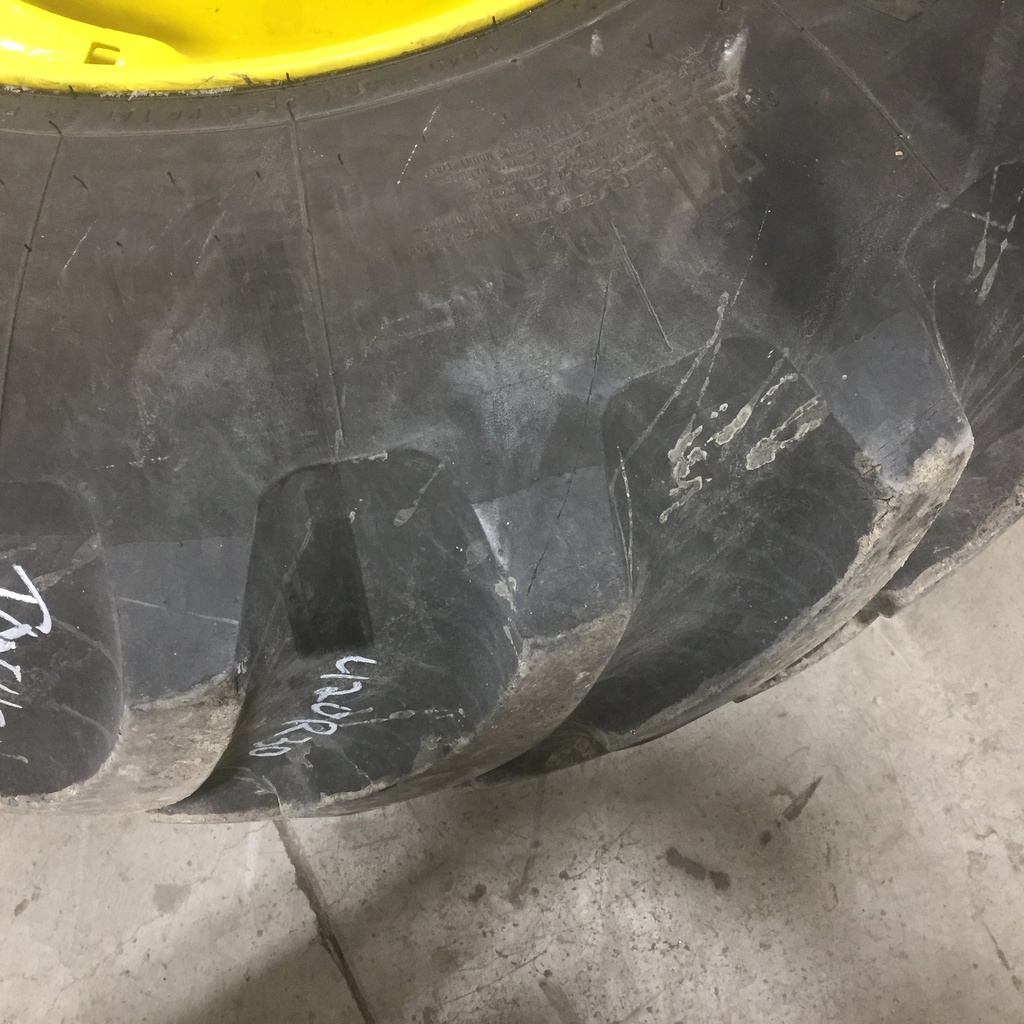 420/90R30 Firestone Radial All Traction FWD R-1 on John Deere Yellow 12-Hole Waffle Wheel (Groups of 2 bolts) 55%