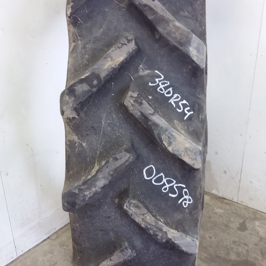380/90R54 Goodyear Farm DT800 Super Traction R-1W 152 B 65%