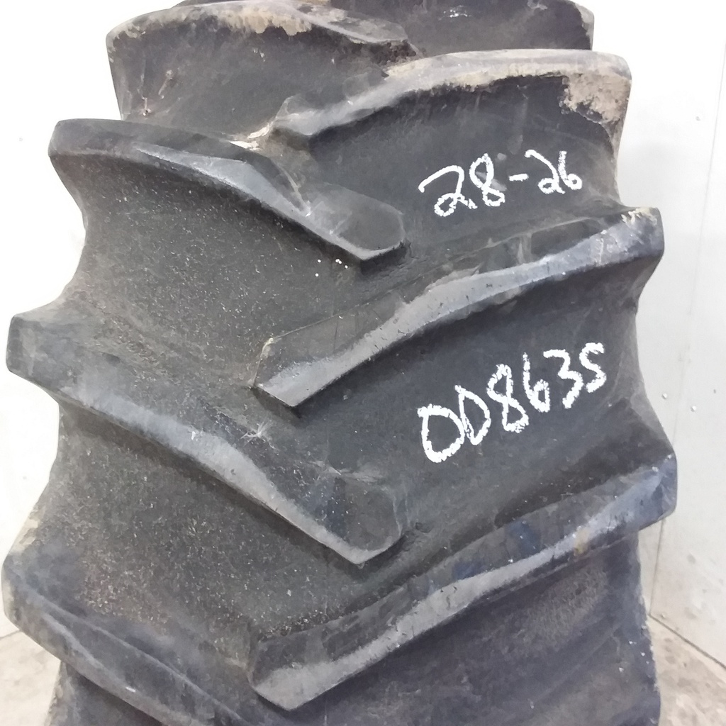 28/L-26 Firestone All Traction Field & Road R-1, F (12 Ply) 99%