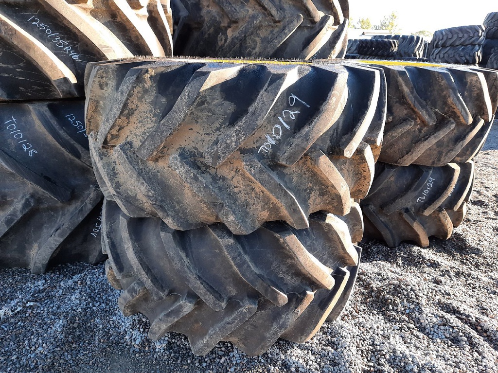LSW 710/60R30 Goodyear Farm Super Traction Radial R-1W 177 D 95%