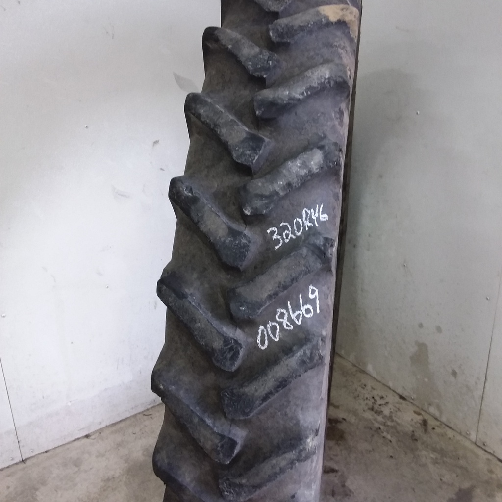 320/90R46 Titan Farm TT49V Radial R-1W 148 B 50%
