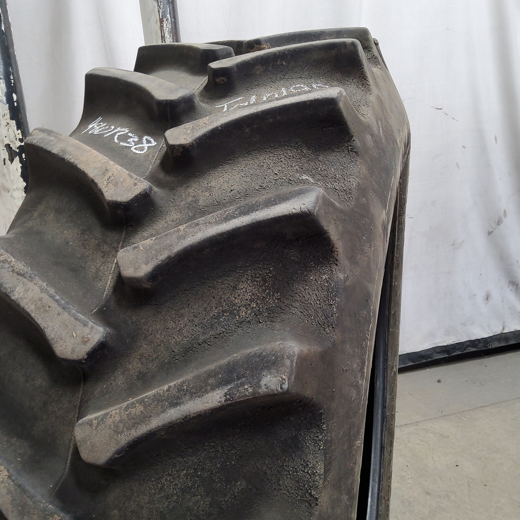 18.4/-38 Firestone Super All Traction II 23 R-1, D (8 Ply) 99%