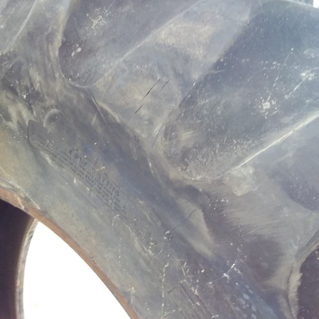 20.8/-38 Power Mark L/S Rear Trac R-1, D (8 Ply) 60%
