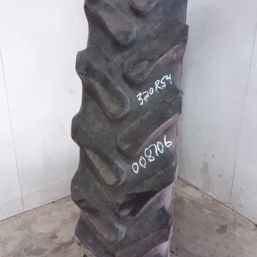 320/105R54 Goodyear Farm Ultra Sprayer R-1 166 B 70%