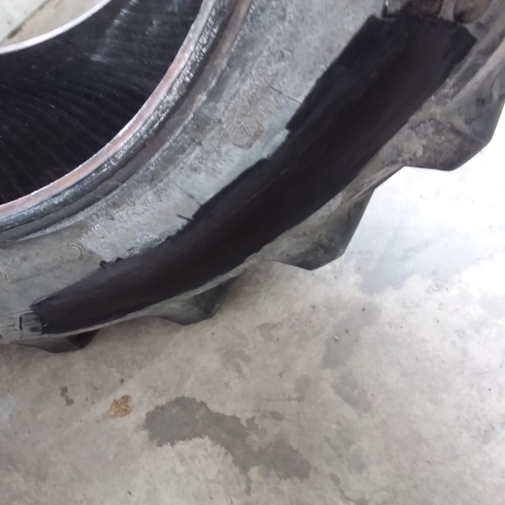 460/85R38 Pirelli PHP85 R-1W 149 B 75%