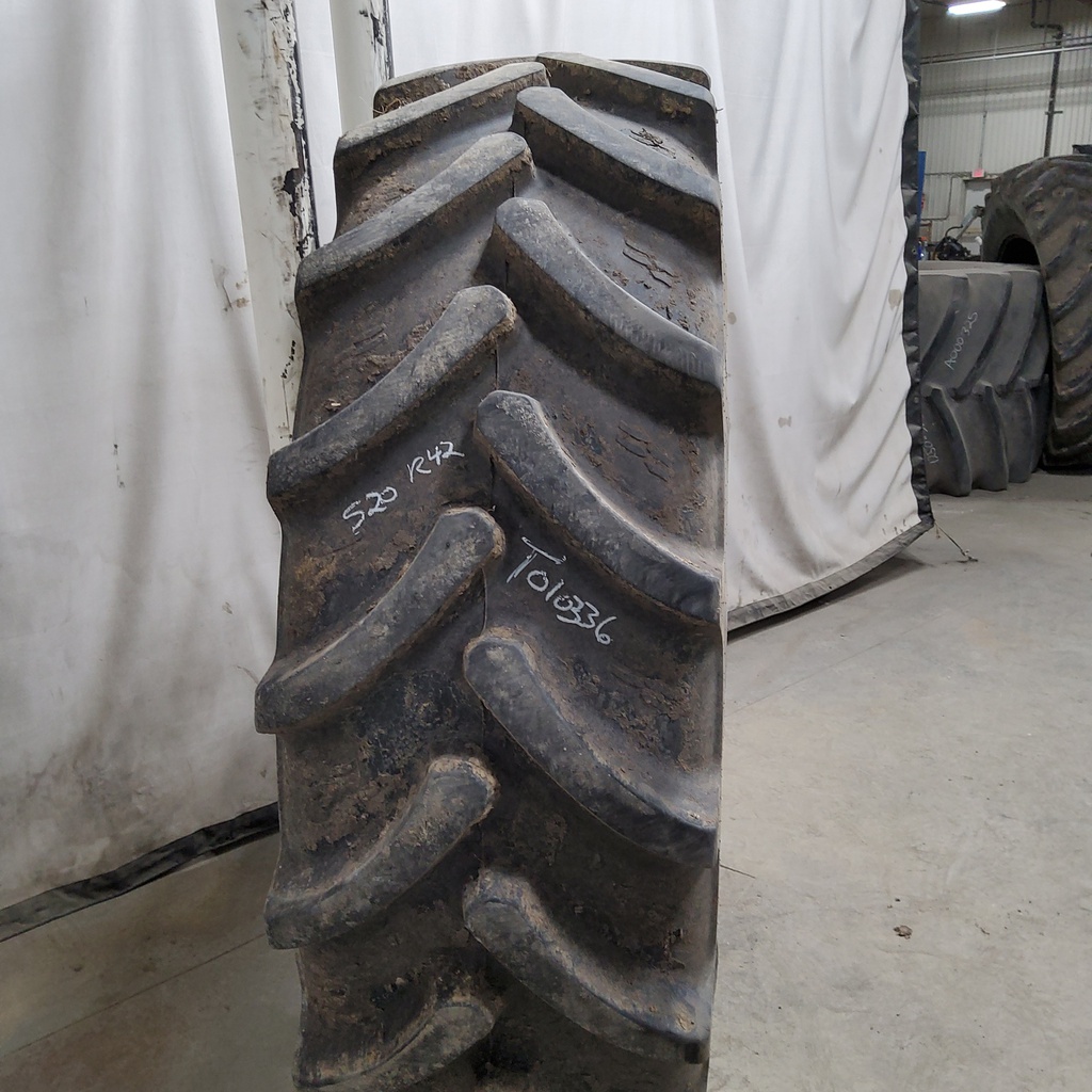 520/85R42 Alliance 846 Farm Pro II 85 Series R-1W 157 B 90%