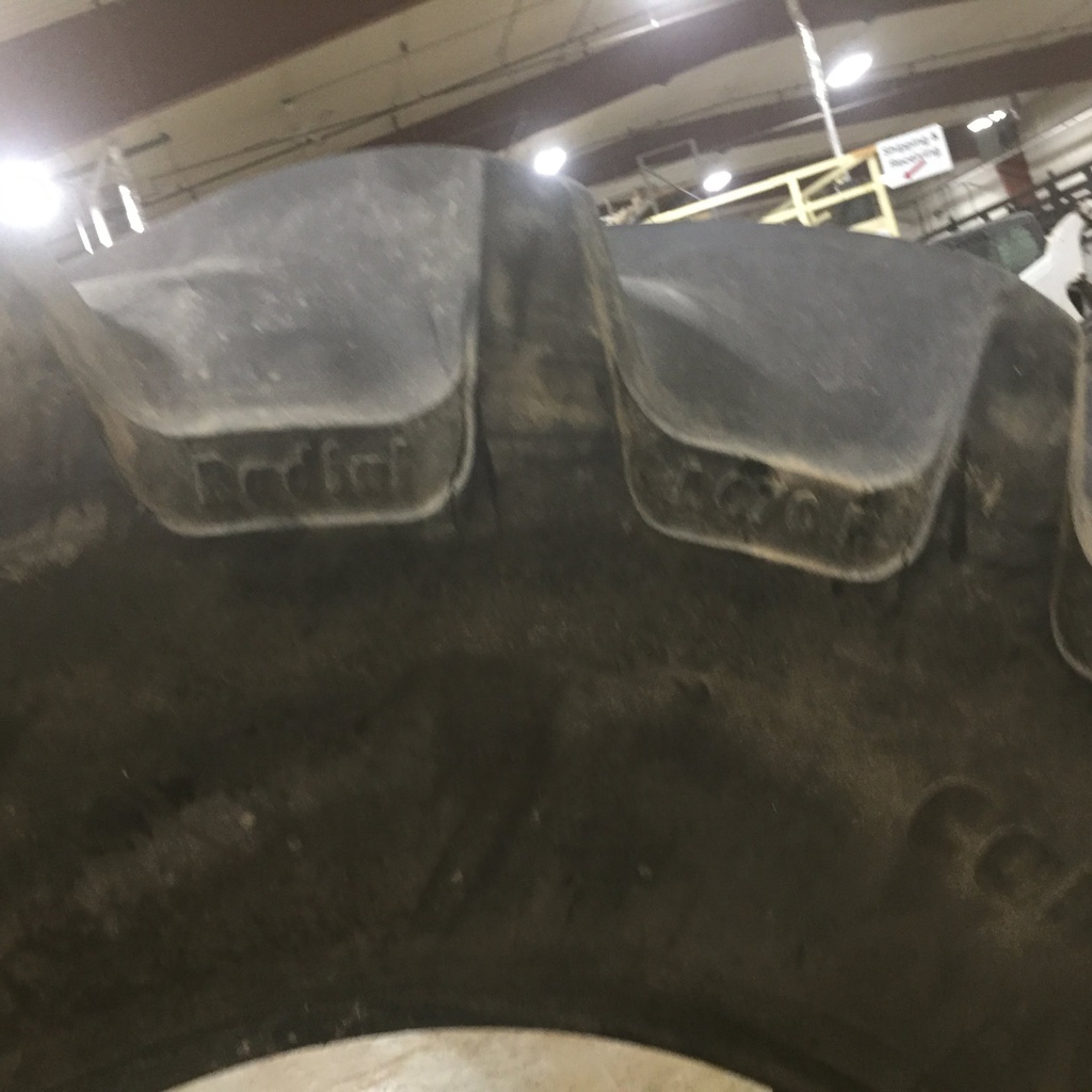 800/65R32 Continental AC70 Radial R-1W 172 A8 65%