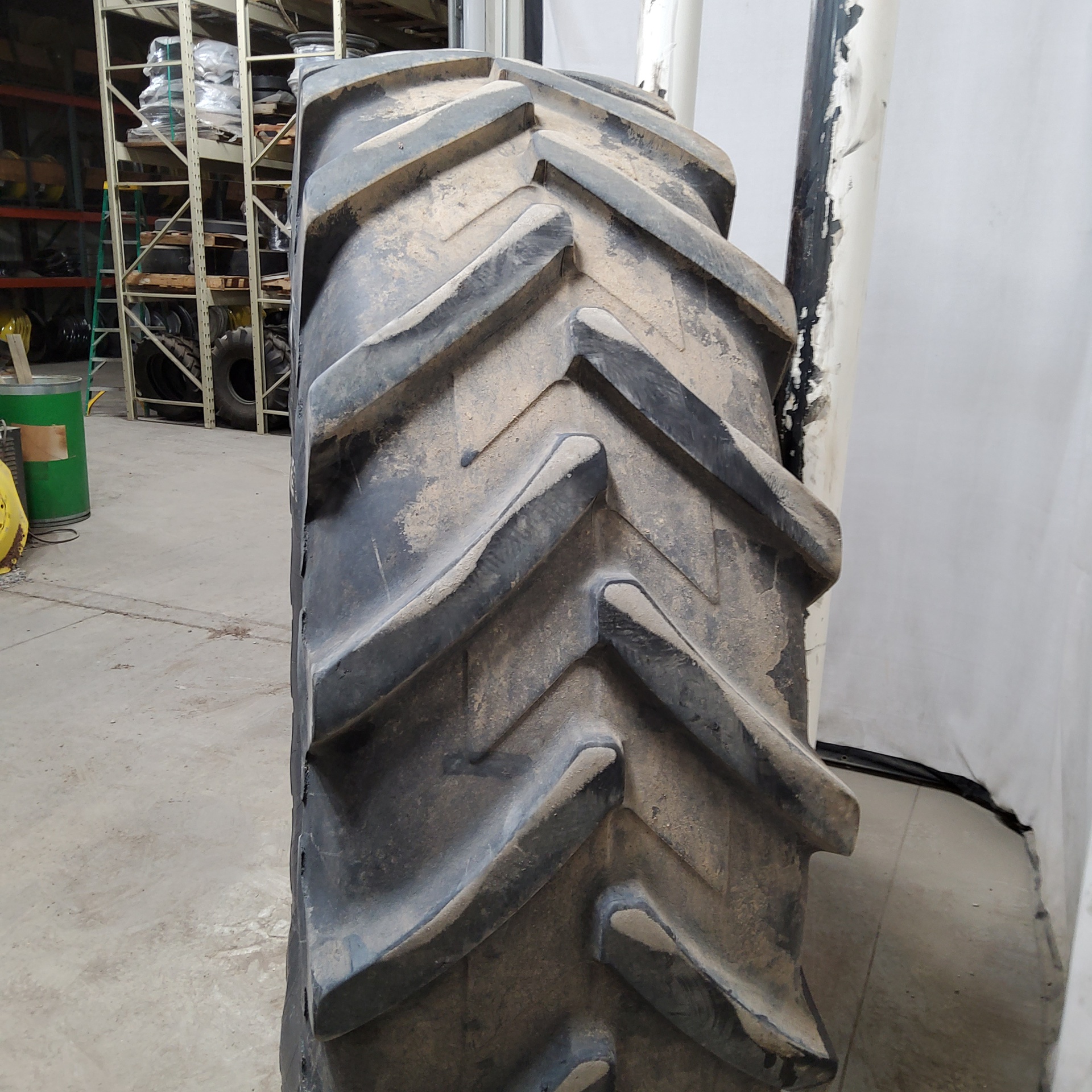 Used520/85R46 Michelin AgriBib R1W Agricultural Tires for Sales NTS