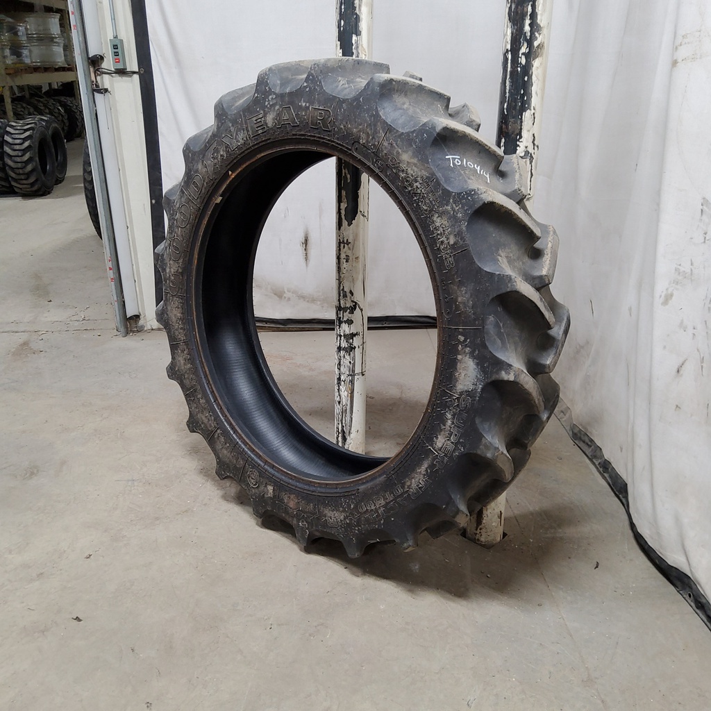 320/85R38 Goodyear Farm DT800 Super Traction R-1W 143 B 85%
