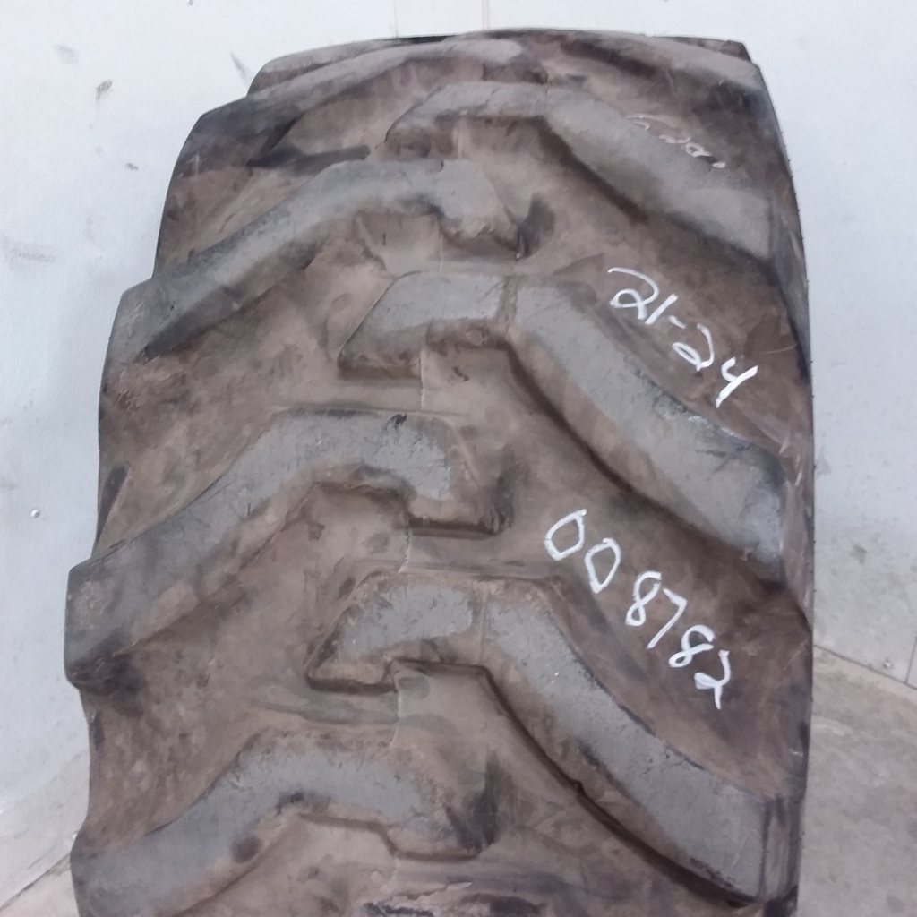 21/L-24 Firestone All Traction Utility R-4, H (16 Ply) 95%