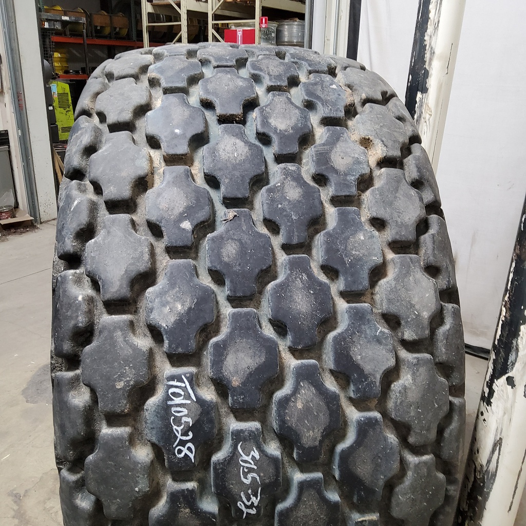 30.5/L-32 Firestone All Non-Skid Tractor R-3, G (14 Ply) 85%