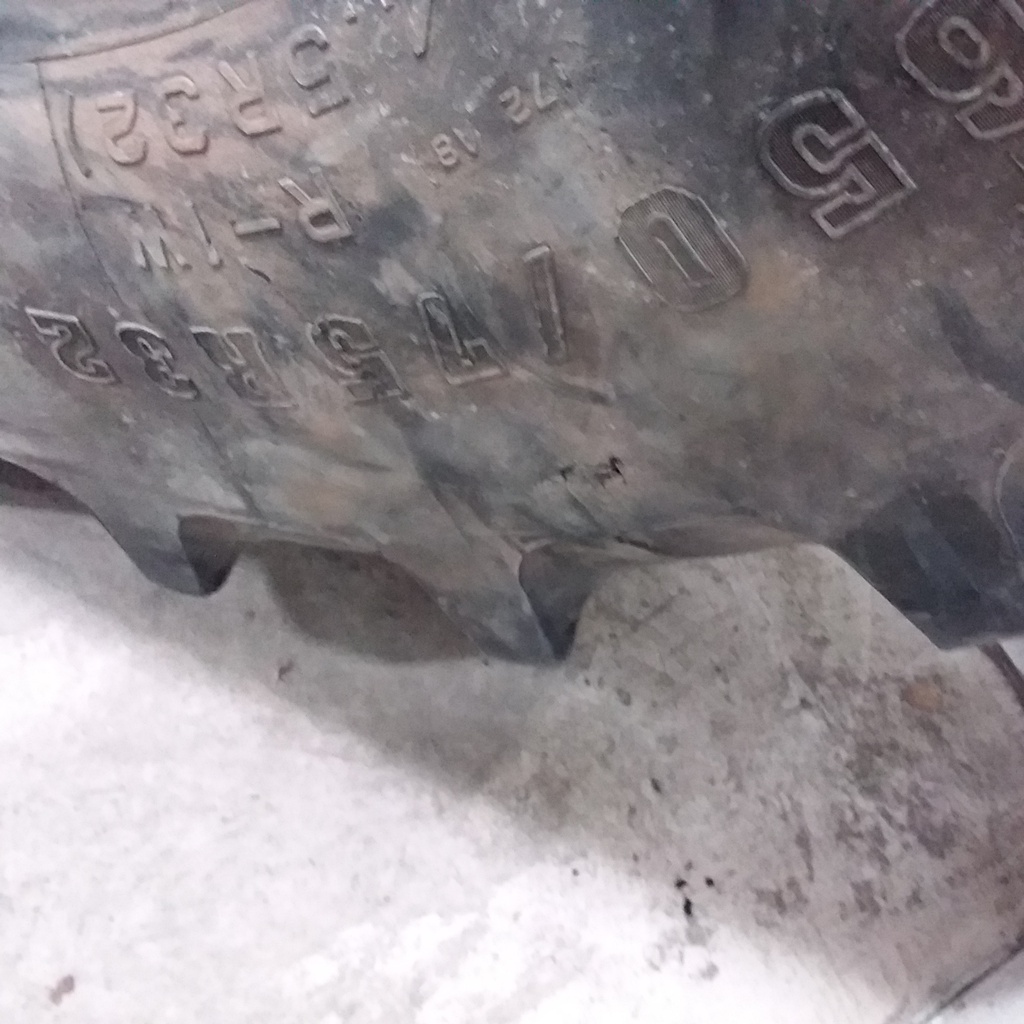 650/75R32 Firestone Radial All Traction DT R-1W 172 B 70%
