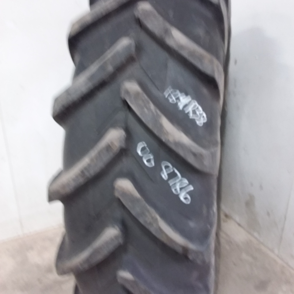 18.4/R38 Michelin AgriBib R-1W 143 B 70%