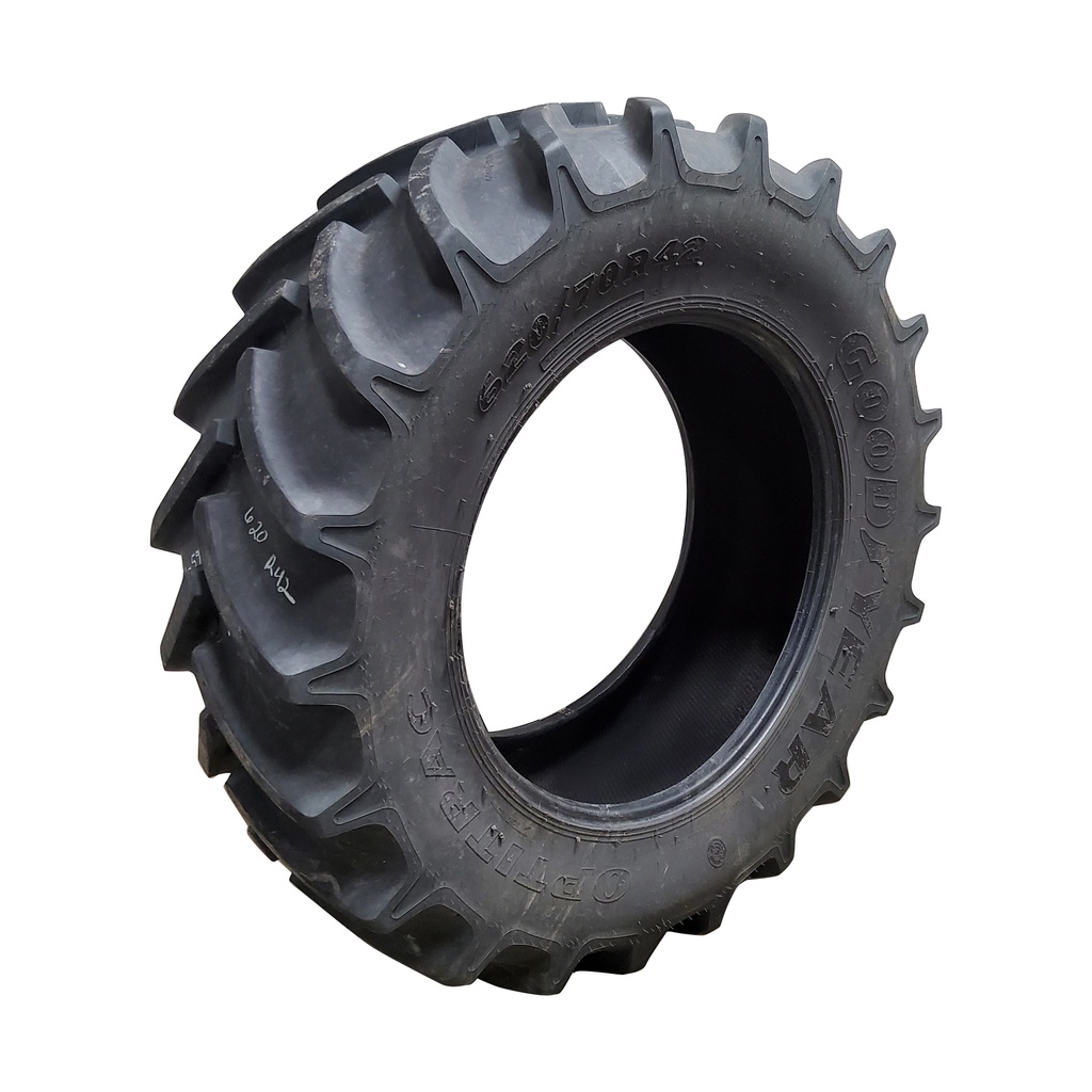 620/70R42 Goodyear Farm Optitrac R-1W 166 D 90%