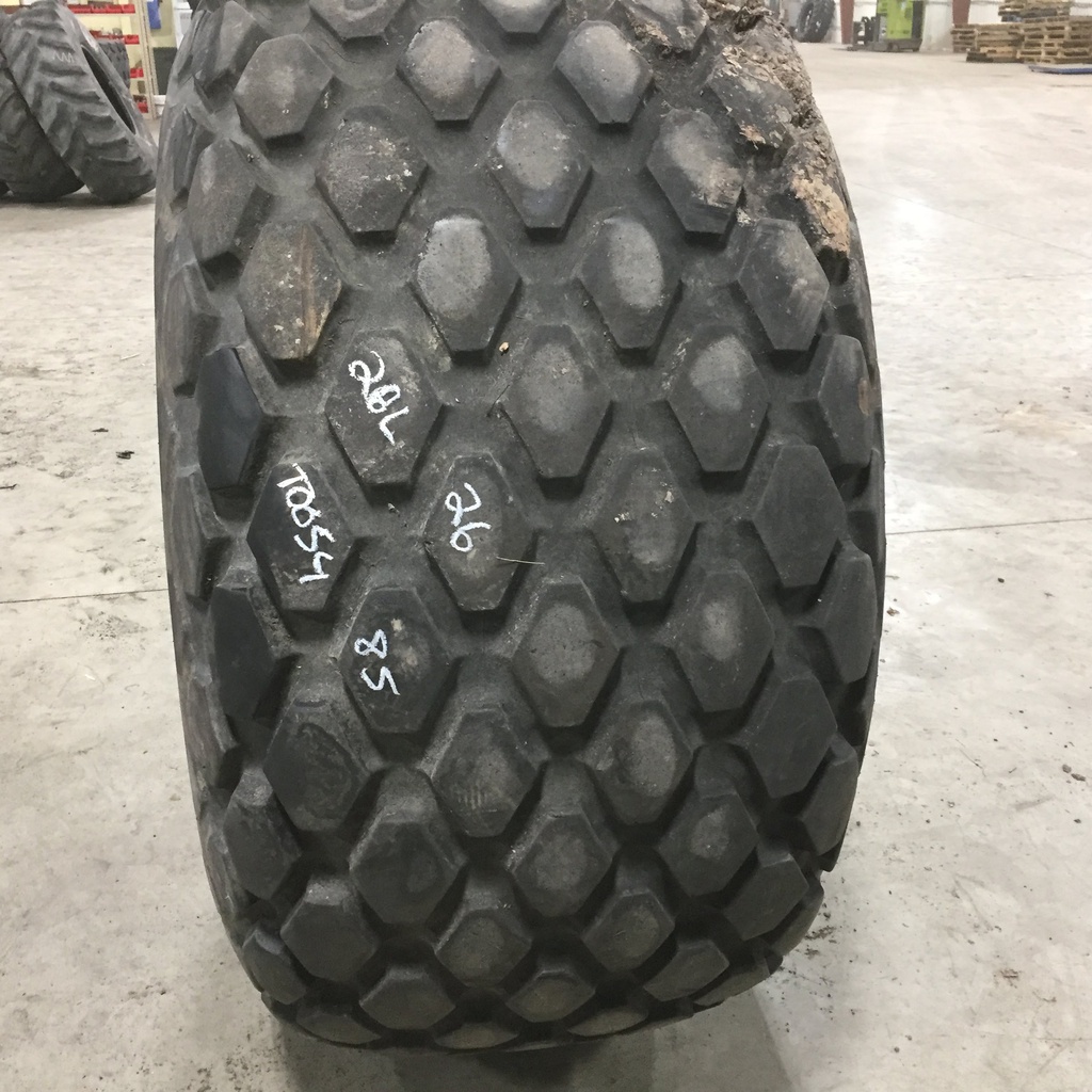 28/L-26 Alliance 330 Multi Purpose R-3, F (12 Ply) 90%