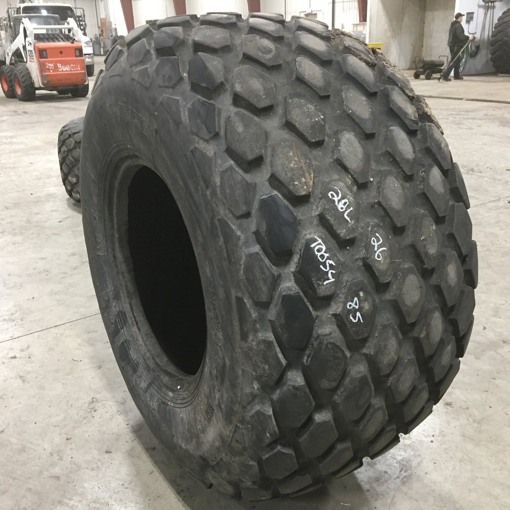 28/L-26 Alliance 330 Multi Purpose R-3, F (12 Ply) 90%