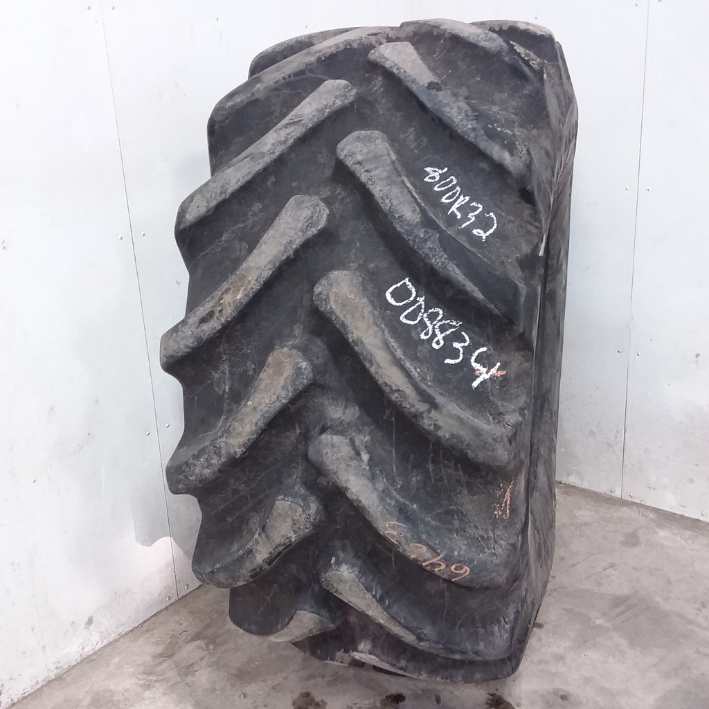 800/65R32 Firestone Radial All Traction DT R-1W 172 A8 85%