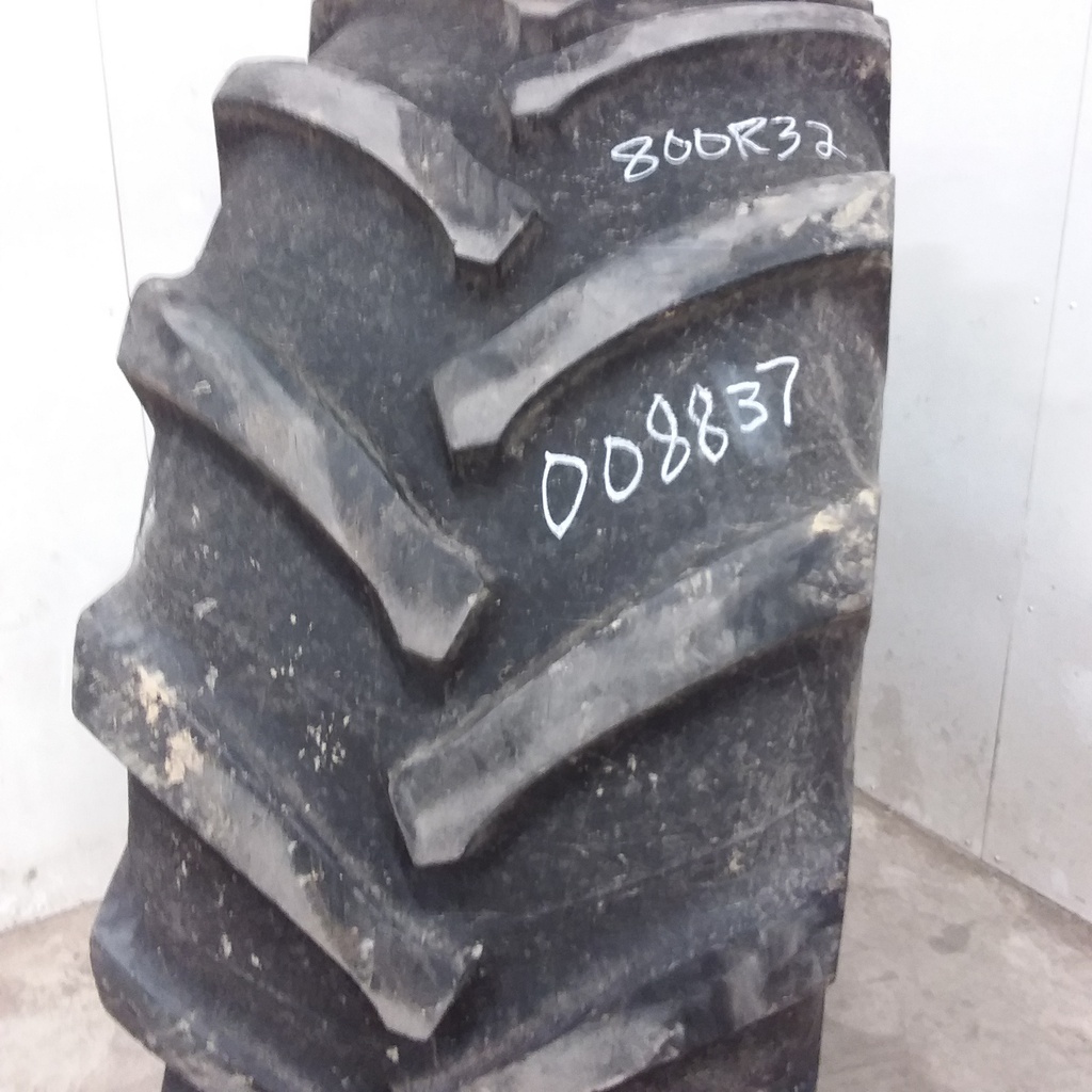 800/65R32 Titan Farm Super Hi Power Lug II Radial R-1 172 A8 75%