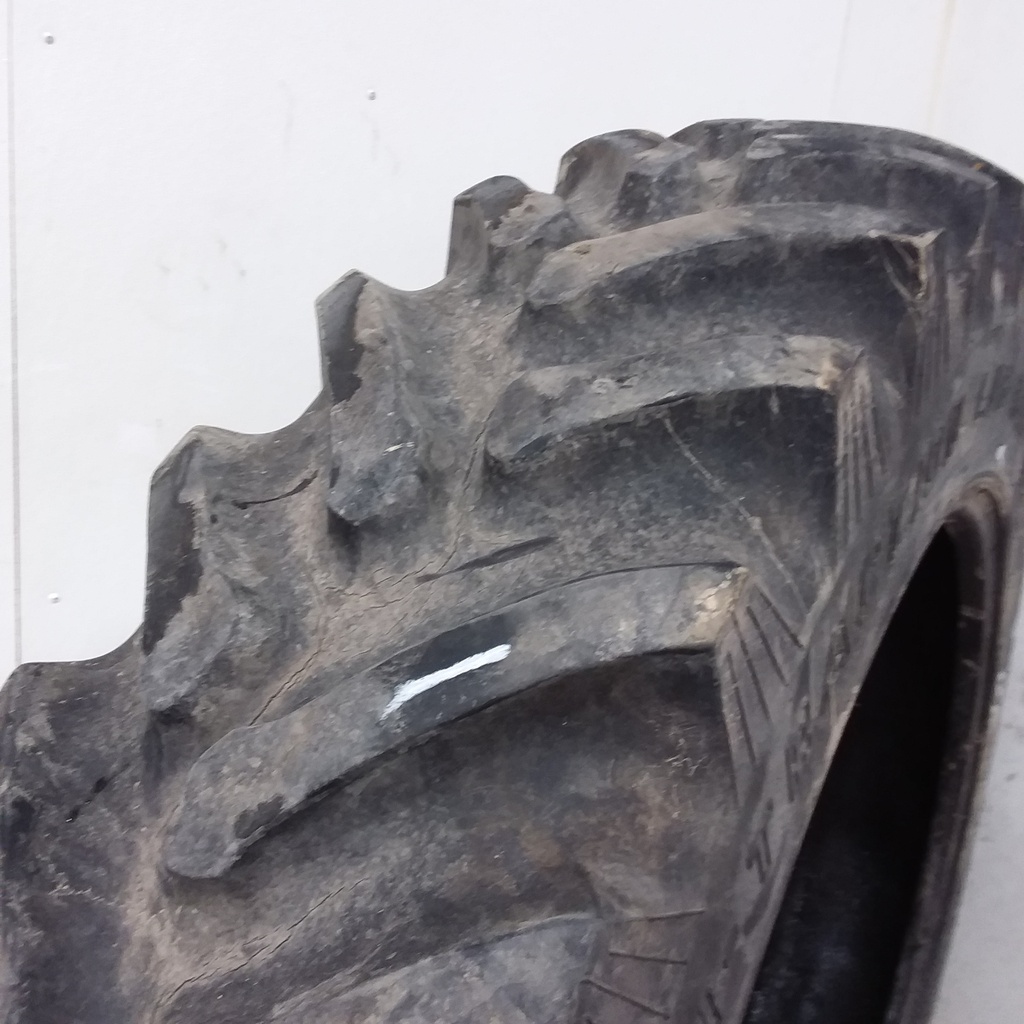 380/90R46 Titan Farm Hi Traction Lug Radial R-1 149 B 80%