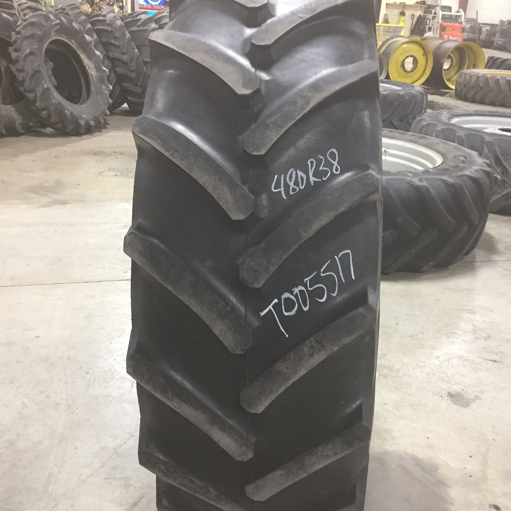 480/70R38 Continental AC70T Contract R-1W 142 B 35%